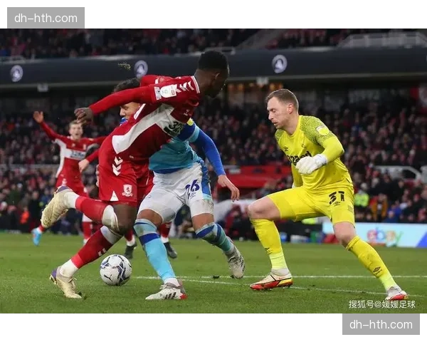 沃尔夫斯堡进攻组织：温德作为支点中锋的背身拿球与分球效率